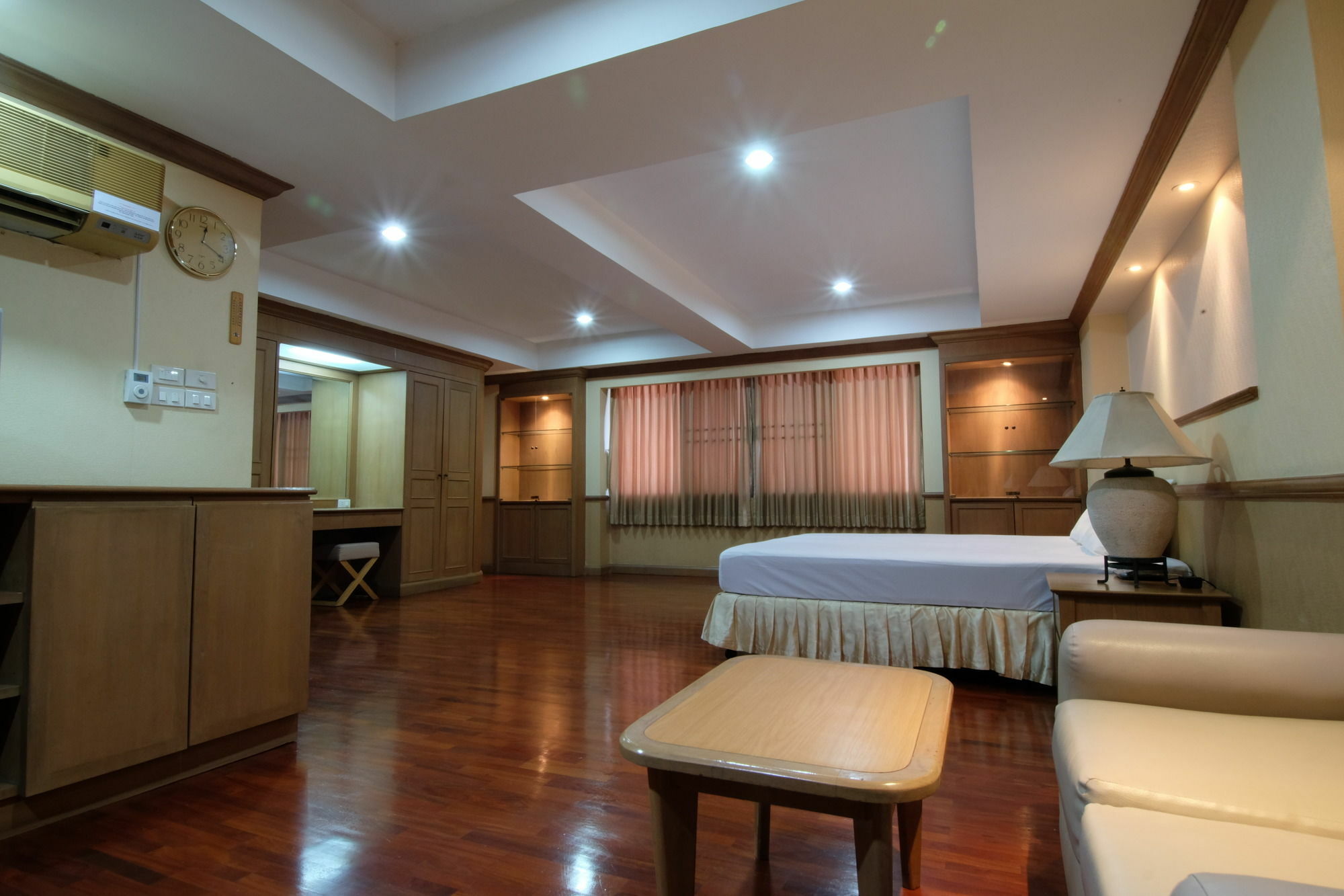 Alameda Suites Hotel Μπανγκόκ Εξωτερικό φωτογραφία